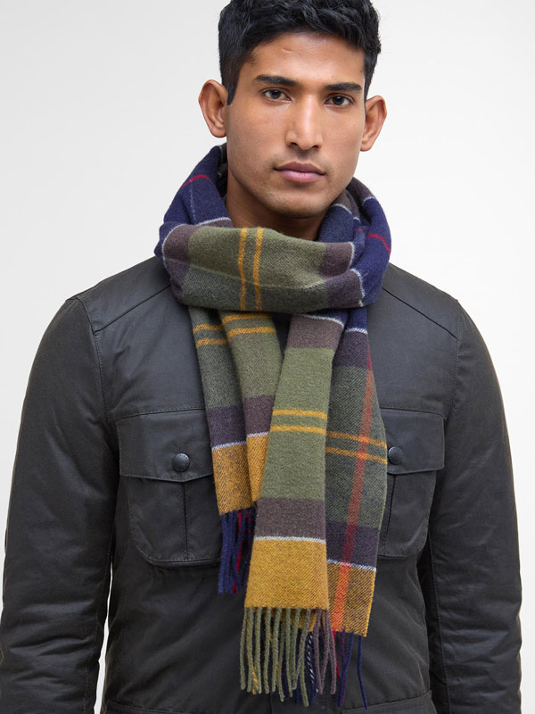Barbour_Inverness_Tartan_Scarf_Classic_