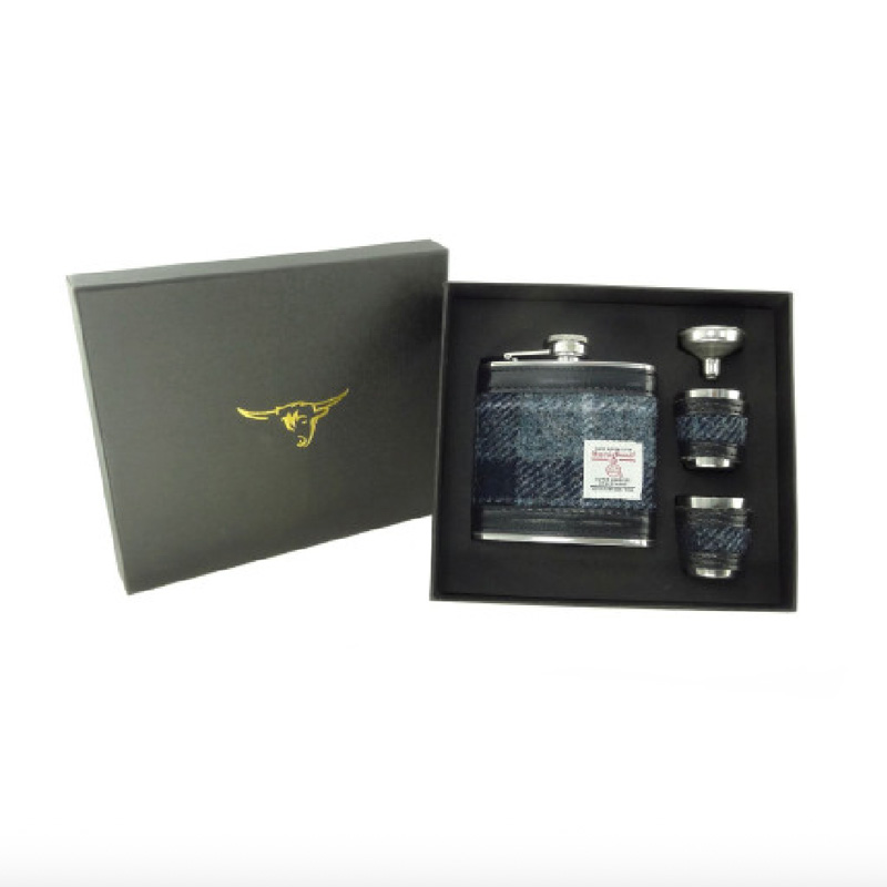 Harris_Tweed_Hip_Flask_Gift_Set_in_Rust_Check