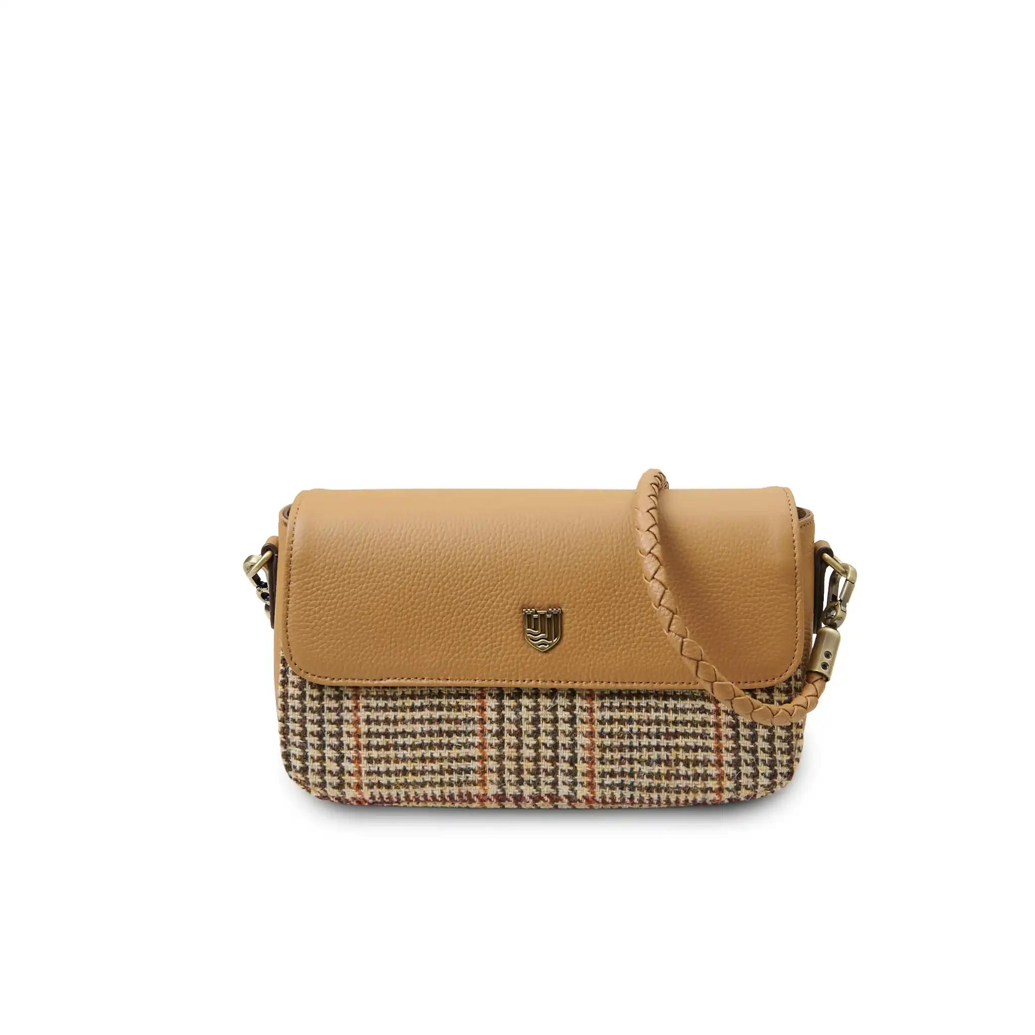 Harris_Tweed_Clutch__The_Caithness__Islander__Beige_Dogtooth