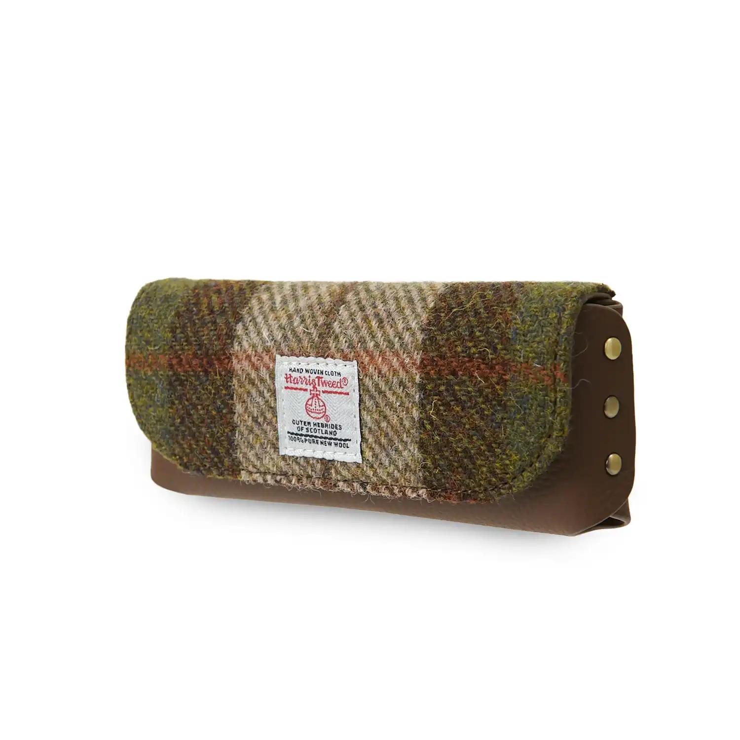 Harris_Tweed_Leather_Glasses_Case_Cheatnut_Tartan