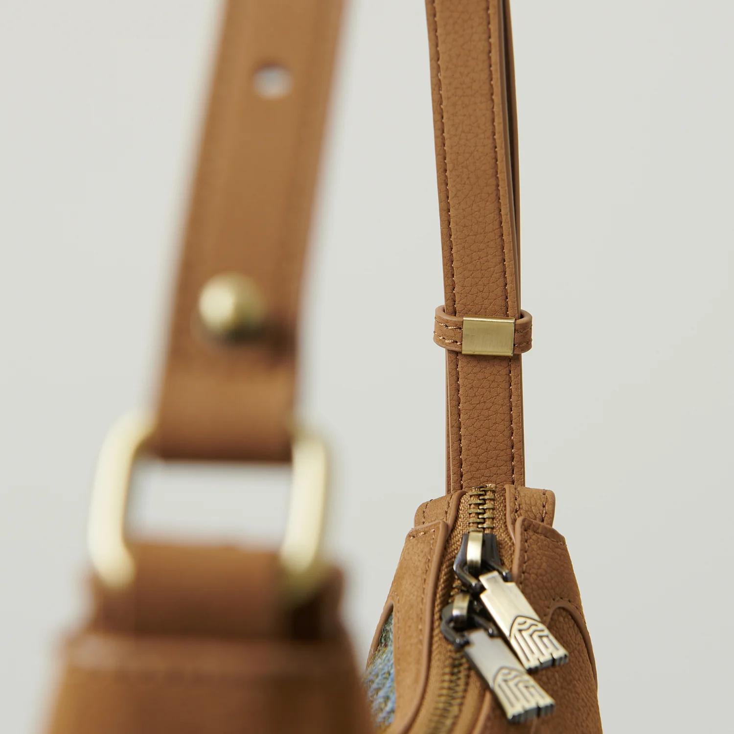 Harris Tweed Schultertasche, Modell Ellon, Islander, Kastanienblaues Tartanmuster – Bild 7